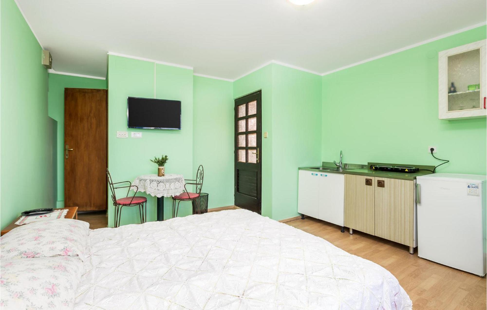 Cozy Apartment In Starigrad With House Sea View Dış mekan fotoğraf